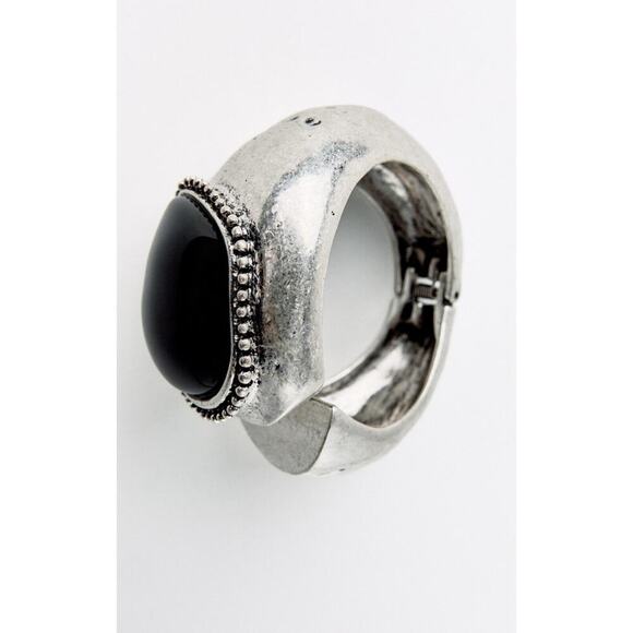 NWT- Zara LARGE STONE BRACELET - Picture 3 of 6